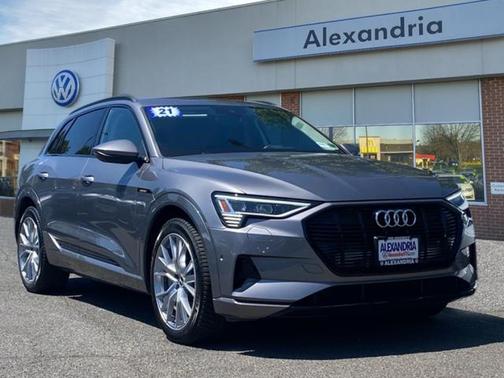 2021 Audi e-tron Prestige