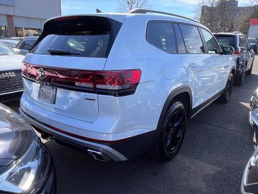 2024 Volkswagen Atlas Peak Edition SEL 4Motion