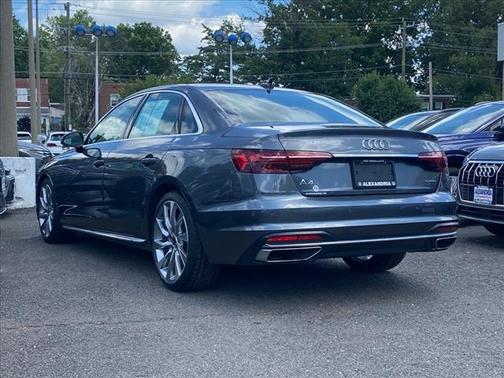 2023 Audi A4 45 S line Premium Plus