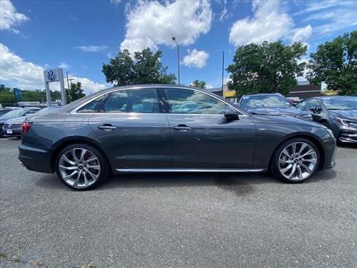 2023 Audi A4 45 S line Premium Plus