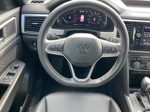 2022 Volkswagen Atlas Cross Sport 3.6L V6 SE w/Technology
