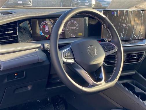 2026 Volkswagen Tiguan 2.0T SE 4MOTION