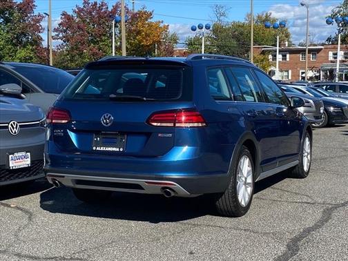 2019 Volkswagen Golf Alltrack TSI S