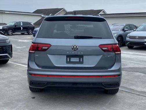 2023 Volkswagen Tiguan 2.0T SE R-Line Black 4MOTION