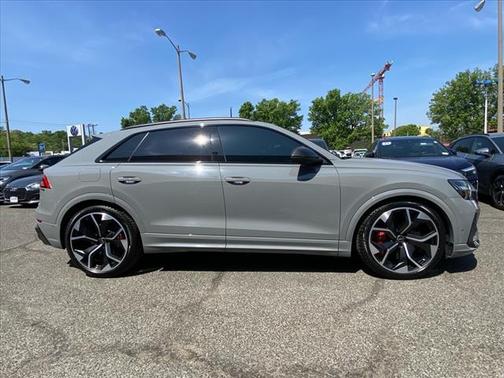 2022 Audi RS Q8 4.0T