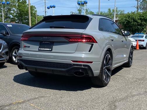 2022 Audi RS Q8 4.0T