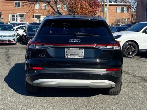 2023 Audi Q4 e-tron Premium Plus 40 RWD