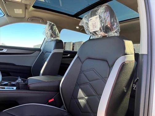 2025 Volkswagen Atlas Peak Edition 4Motion