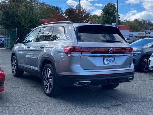 2024 Volkswagen Atlas 2.0T SE w/Technology 4MOTION
