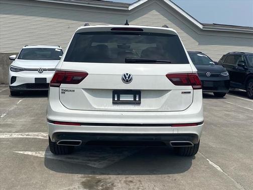 2021 Volkswagen Tiguan 2.0T SE R-Line Black 4MOTION