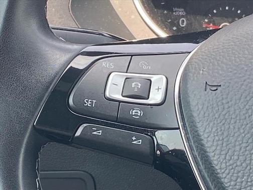 2021 Volkswagen Tiguan 2.0T SE R-Line Black 4MOTION