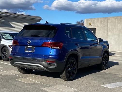 2022 Volkswagen Taos 1.5T SE