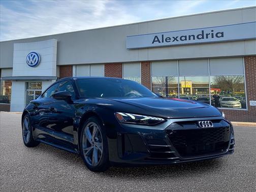 Mythos Black Metallic 2023 Audi e-tron GT Premium Plus quattro