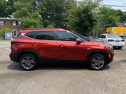 2021 Kia Seltos S