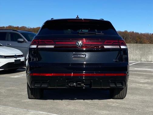 2026 Volkswagen Atlas Cross Sport 2.0T SEL