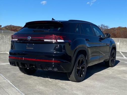 2026 Volkswagen Atlas Cross Sport 2.0T SEL