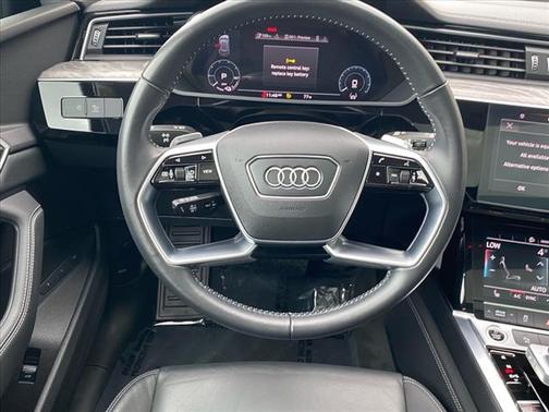 2021 Audi e-tron Premium
