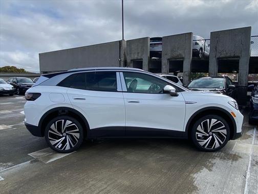 2025 Volkswagen ID.4 Pro S Plus