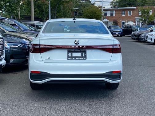 2025 Volkswagen Jetta 1.5T S