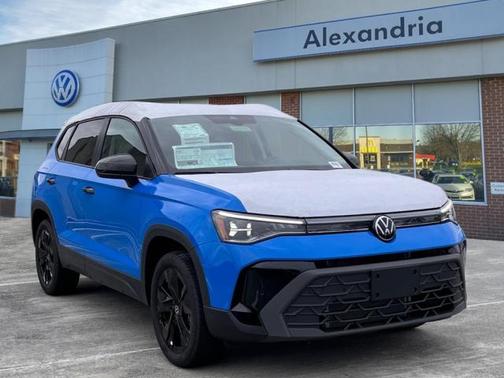 2025 Volkswagen Taos SE Black