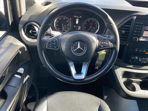 2018 Mercedes-Benz Metris Base