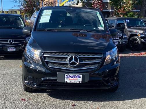 2018 Mercedes-Benz Metris Base