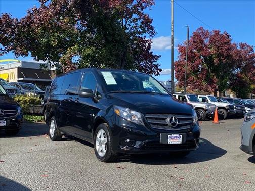 2018 Mercedes-Benz Metris Base