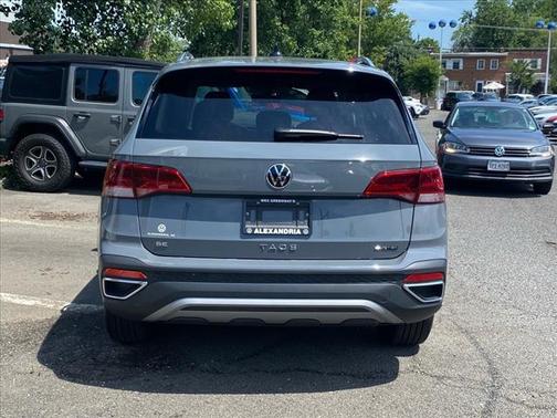2023 Volkswagen Taos 1.5T SE