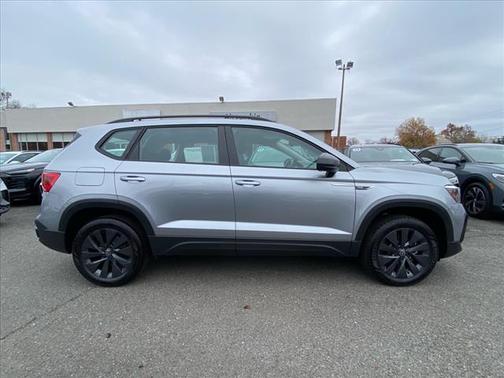 2024 Volkswagen Taos 1.5T S