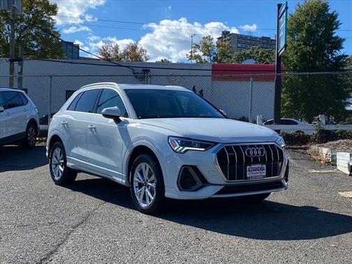 2022 Audi Q3 45 S line Premium Plus