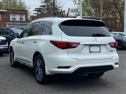 2016 INFINITI QX60 Base
