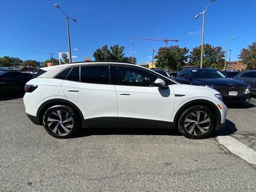 2023 Volkswagen ID.4 Pro