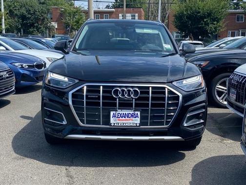 2022 Audi Q5 40 Premium Plus
