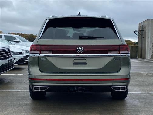 2026 Volkswagen Atlas 2.0T SEL Premium R-Line 4MOTION