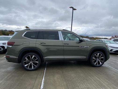 2026 Volkswagen Atlas 2.0T SEL Premium R-Line 4MOTION
