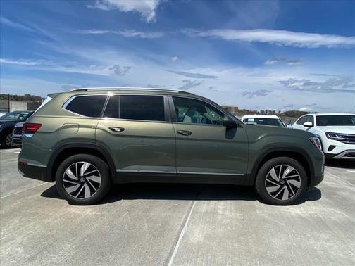 2025 Volkswagen Atlas SEL 4Motion