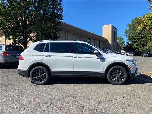 2022 Volkswagen Tiguan 2.0T SE 4MOTION