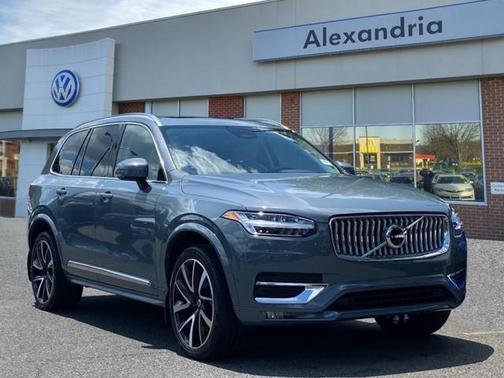 2023 Volvo XC90 B6 Plus 7-Seater
