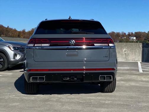 2026 Volkswagen Atlas Cross Sport 2.0T SEL Premium