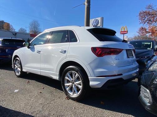 2023 Audi Q3 Premium 45 TFSI S line quattro Tiptronic