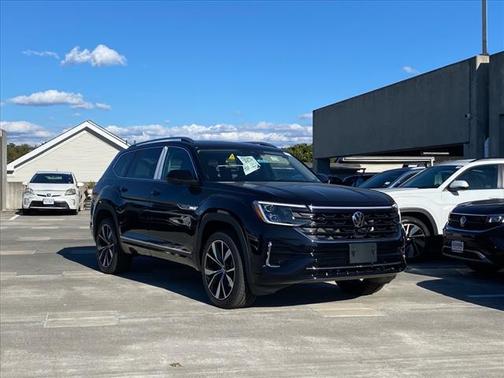2026 Volkswagen Atlas 2.0T SEL Premium R-Line 4MOTION