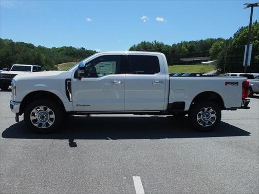 2025 Ford F-350 Lariat