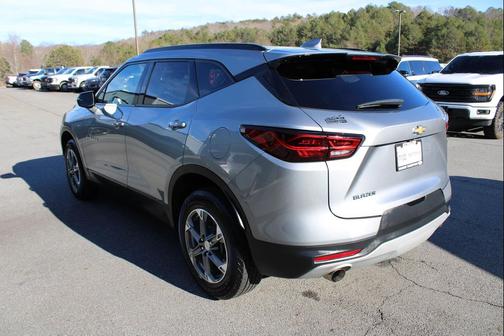 2024 Chevrolet Blazer 2LT