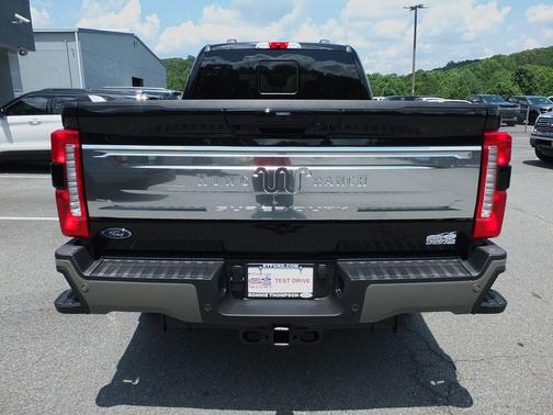 Agate Black Metallic 2026 Ford F-250 King Ranch