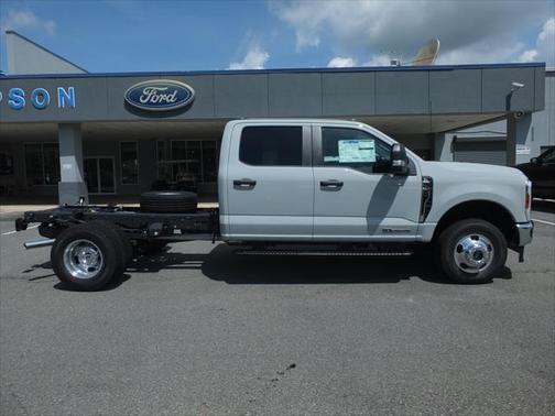 2025 Ford F-350 XL