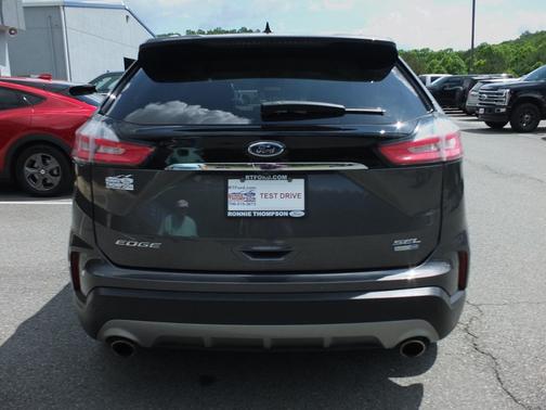 Magnetic Metallic 2020 Ford Edge SEL