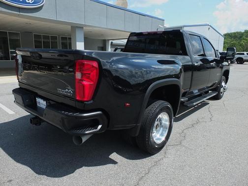 Black 2023 Chevrolet Silverado 3500 High Country