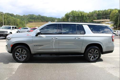 2023 Chevrolet Suburban 4WD Z71