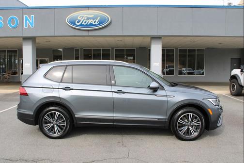 2024 Volkswagen Tiguan 2.0T Wolfsburg Edition