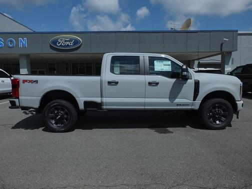 2025 Ford F-250 XL